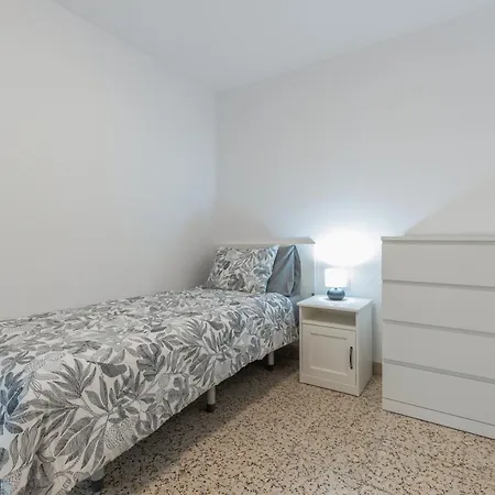 Edificio El Baifo Loco - Constantin * גראן טאראחל