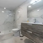 Edificio El Baifo Loco - Constantin *