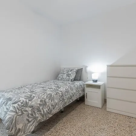 Lejlighed Edificio El Baifo Loco - Constantin *