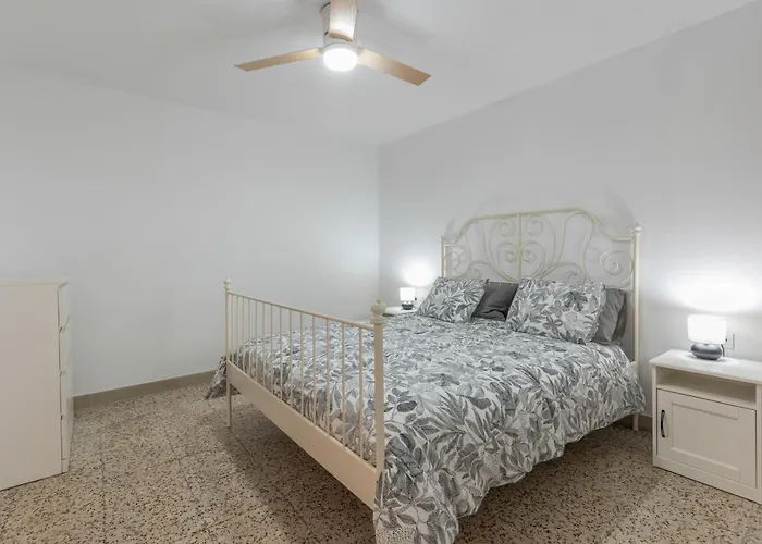 Edificio El Baifo Loco - Constantin *